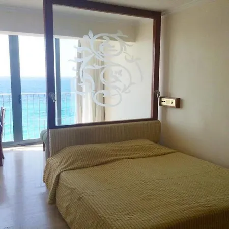 Mitsis La Hotel