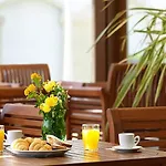 Mitsis La Hotel 4*