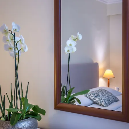 Mitsis La Otel 4*
