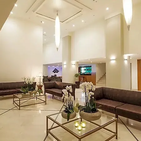 Mitsis La 4*