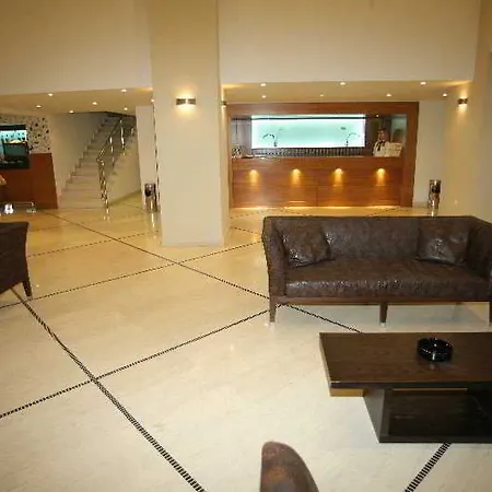 Mitsis La Hotel 4*